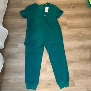 NWT Figs Scrubs set
